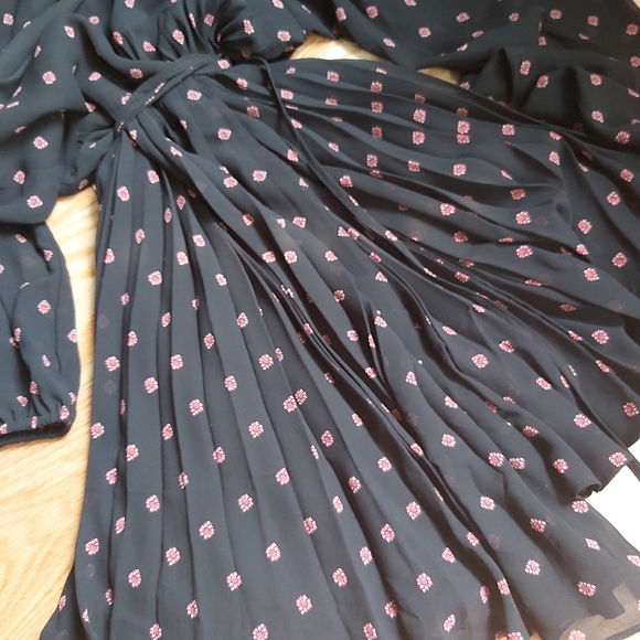 Ever New Pleated Wrap Dress - Picture 9 of 10